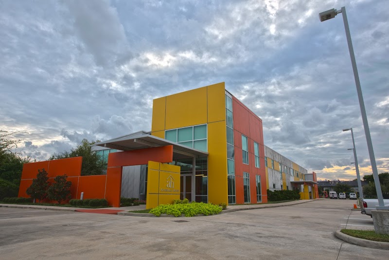 Avondale House campus