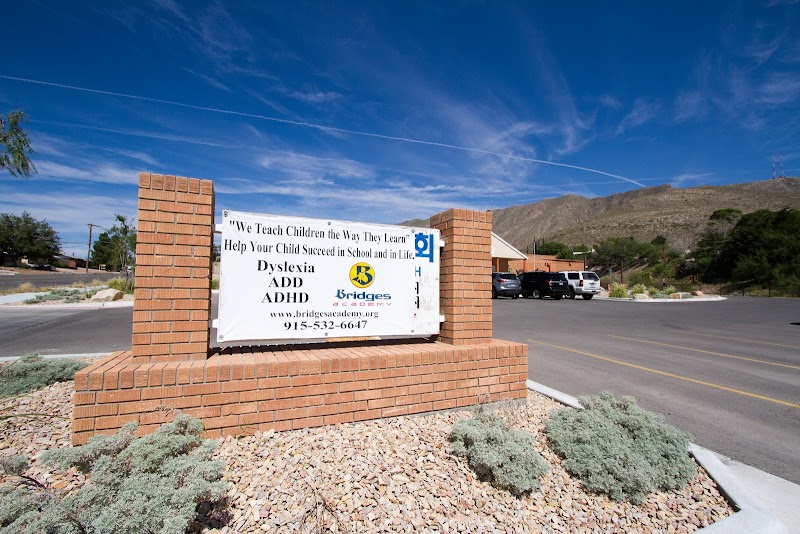 El Paso Bridges Academy campus